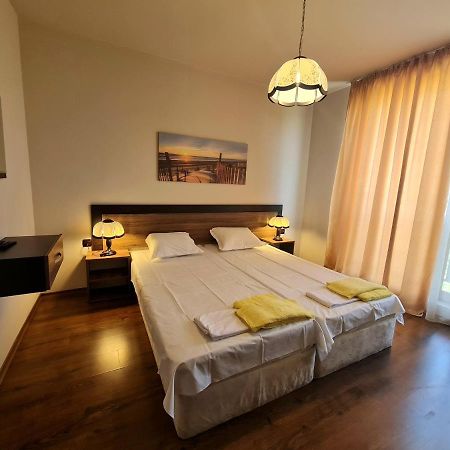Sea Panorama Apartment - Diamond Beach Sarafovo ブルガス エクステリア 写真