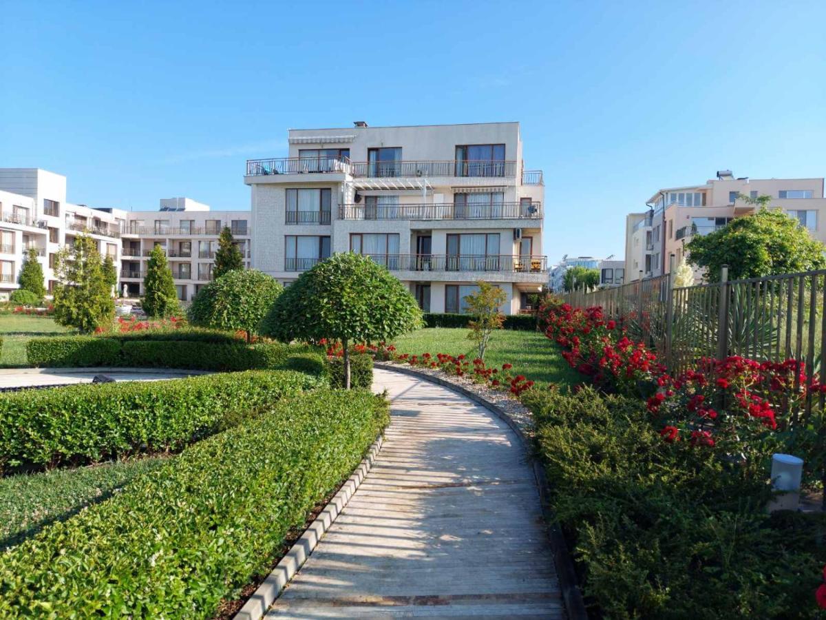 Sea Panorama Apartment - Diamond Beach Sarafovo ブルガス エクステリア 写真