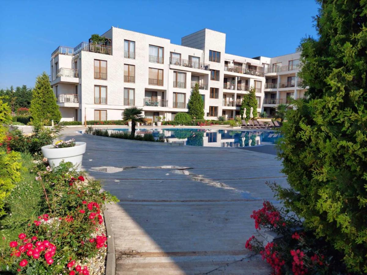 Sea Panorama Apartment - Diamond Beach Sarafovo ブルガス エクステリア 写真